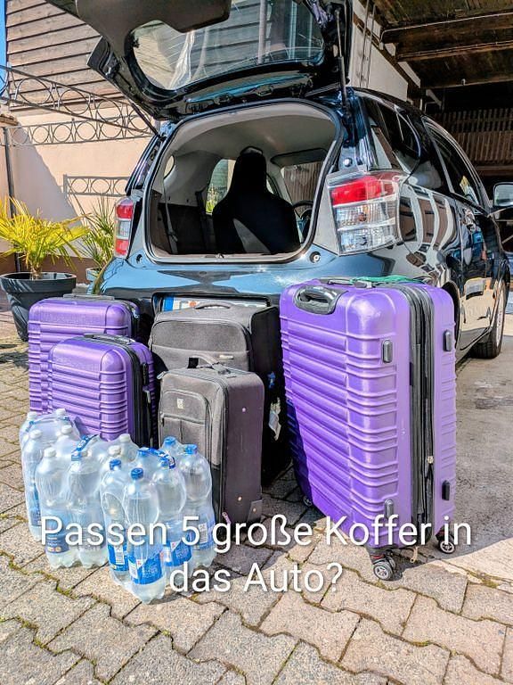 Gebraucht Toyota iQ 68 PS (50 kW) 2010 Schwarz Kleinwagen