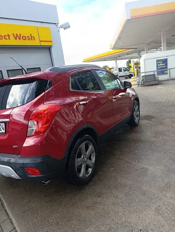 Gebraucht Opel Mokka Innovation 131 PS (96 kW) 2013 Rot SUV