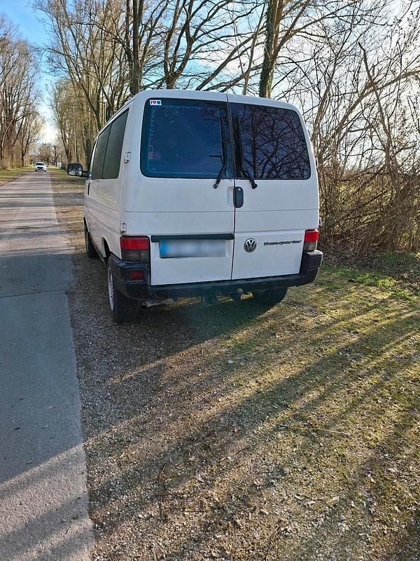 Używany VW Transporter 68 KM (50 kW) 1995 Biały Van