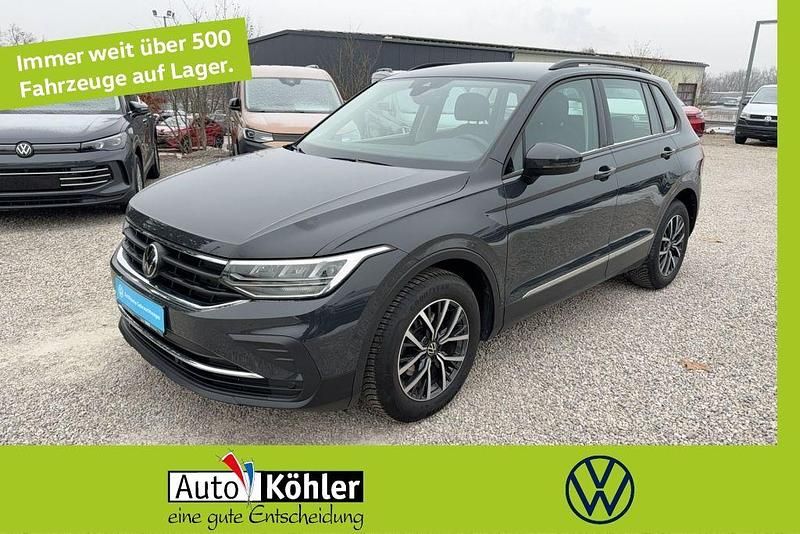 Uranograu Gebraucht 2022 VW Tiguan Life SUV | 26.530 € (Fairer Preis) - Bild 1/3