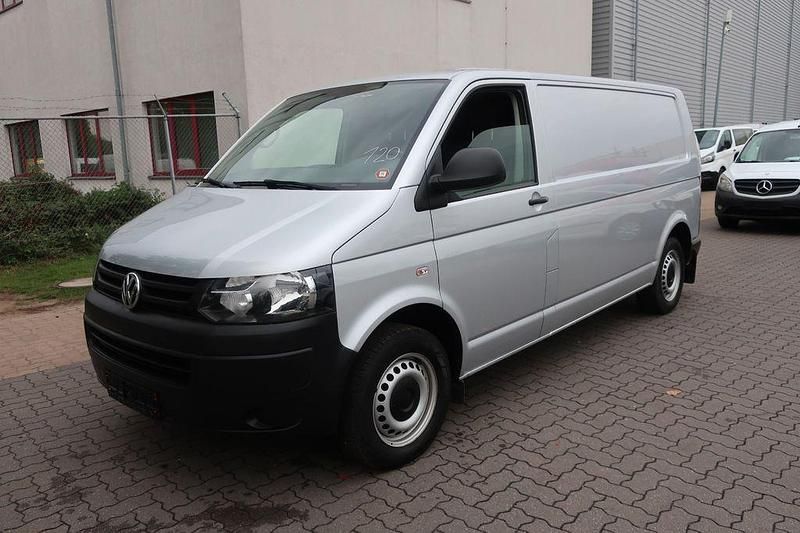 Silber Gebraucht 2015 VW T5 Van | 13.900 € (Fairer Preis) - Bild 1/4