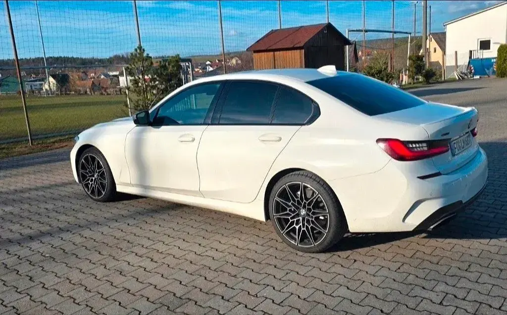 Gebraucht BMW M340 M Sport 374 PS (275 kW) 2022 Weiß Limousine