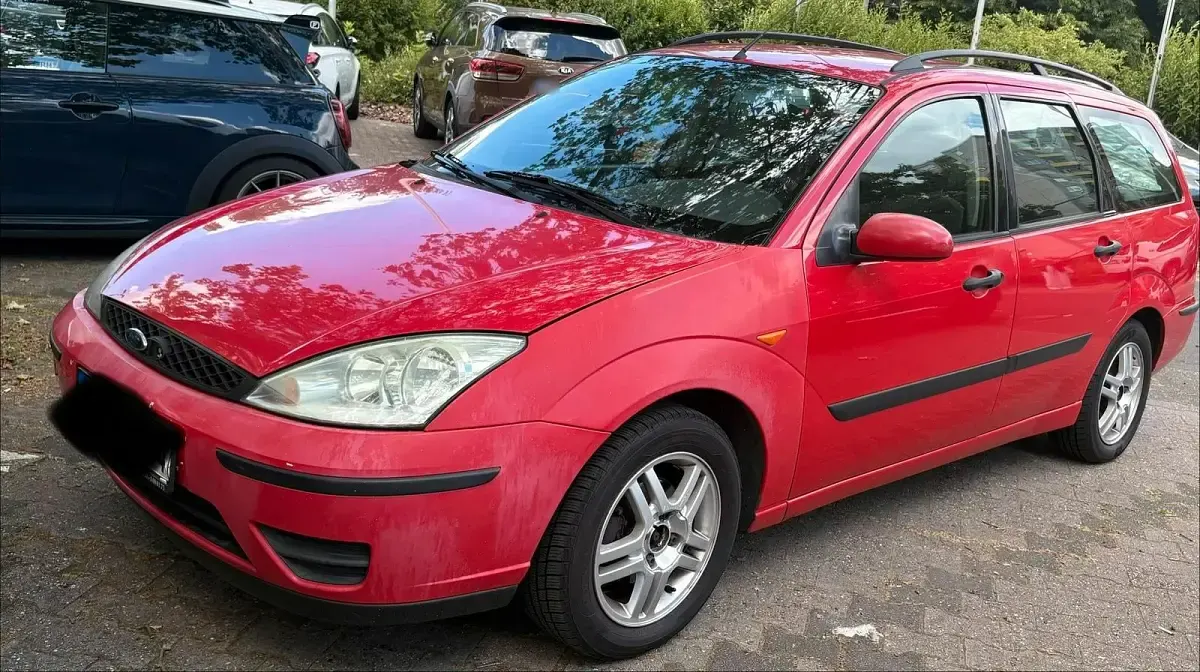 Gebraucht Ford Focus 101 PS (74 kW) 2003 Rot Kombi
