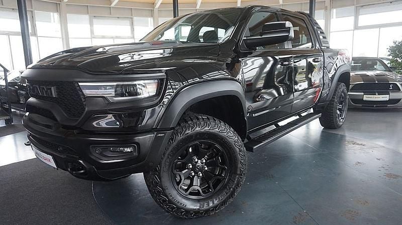 Second-hand Dodge Ram 711 CP (522 kW) 2023 Negru Pickup