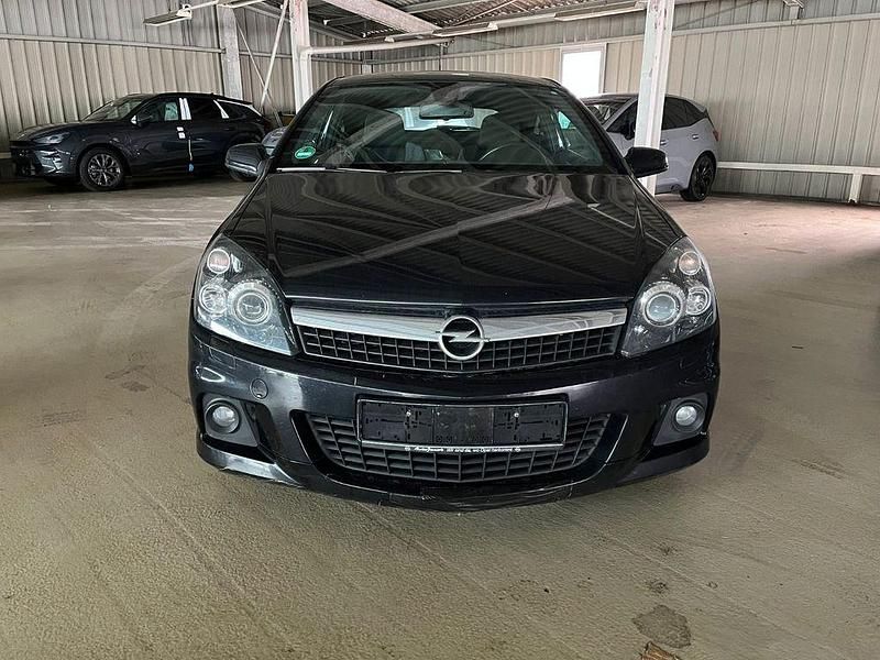 Gebraucht Opel Astra GTC OPC 200 PS (147 kW) 2008 Schwarz Coupé