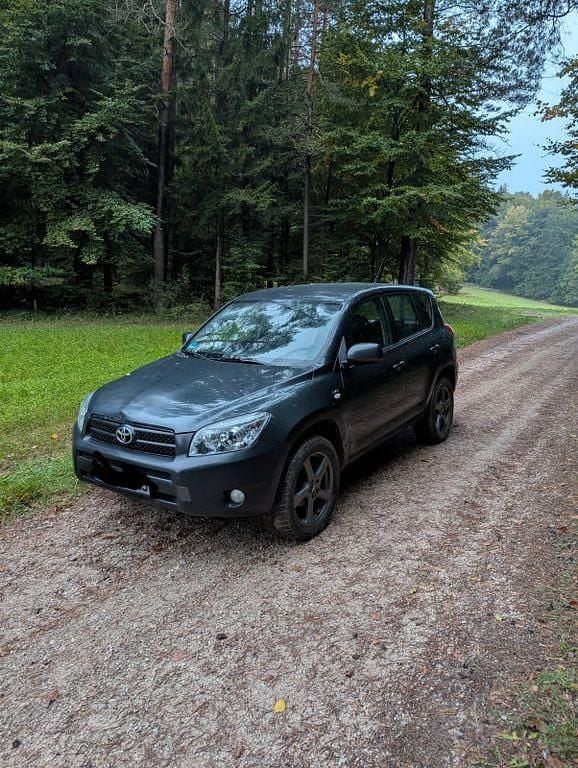 Grau Gebraucht 2009 Toyota RAV4 Executive SUV | 4.950 € (Guter Preis) - Bild 1/4