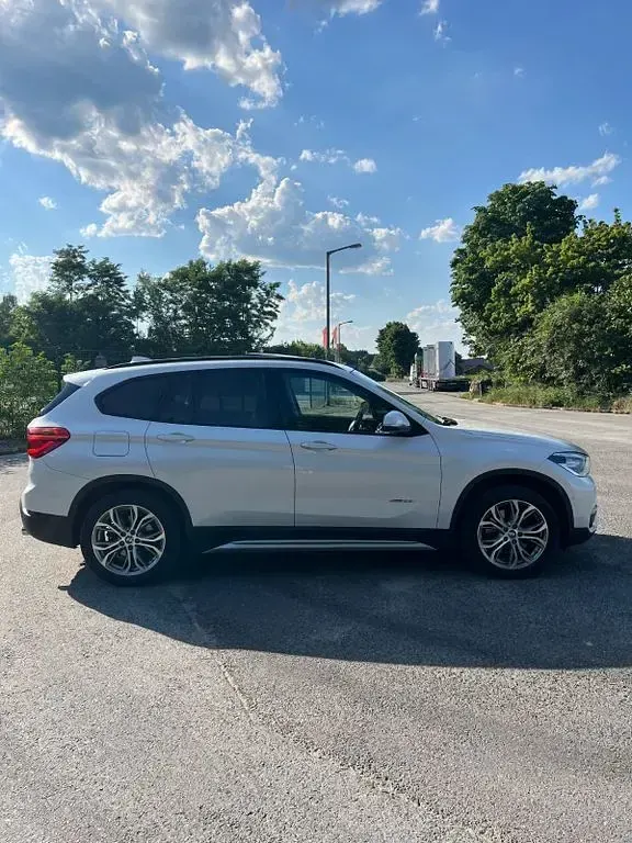 Gebraucht BMW X1 xLine 231 PS (169 kW) 2016 Weiß SUV
