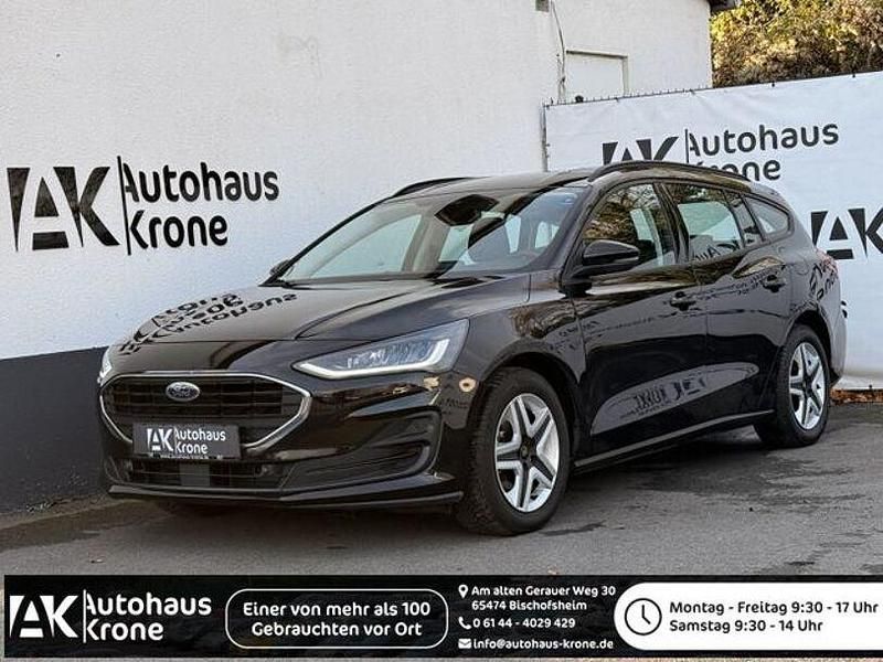 Schwarz Gebraucht 2022 Ford Focus Kombi | 16.790 € (Superpreis) - Bild 1/4