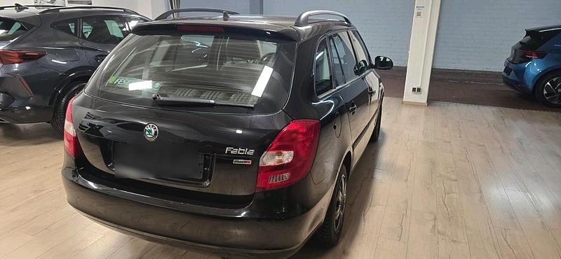 Gebraucht Skoda Fabia 90 PS (66 kW) 2013 Schwarz Kombi