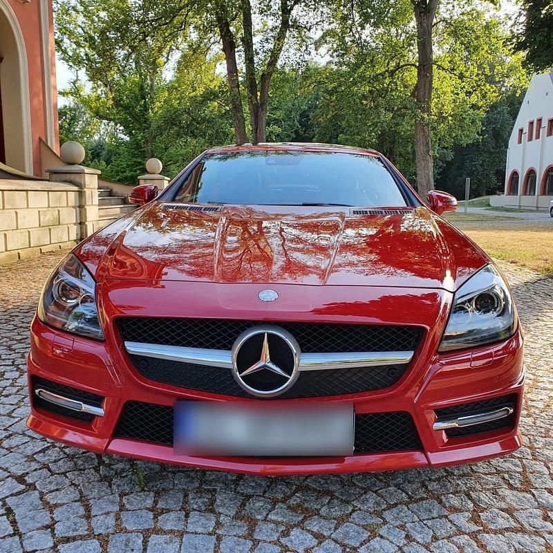 Gebraucht Mercedes SLK200 184 PS (135 kW) 2014 Rot Cabrio