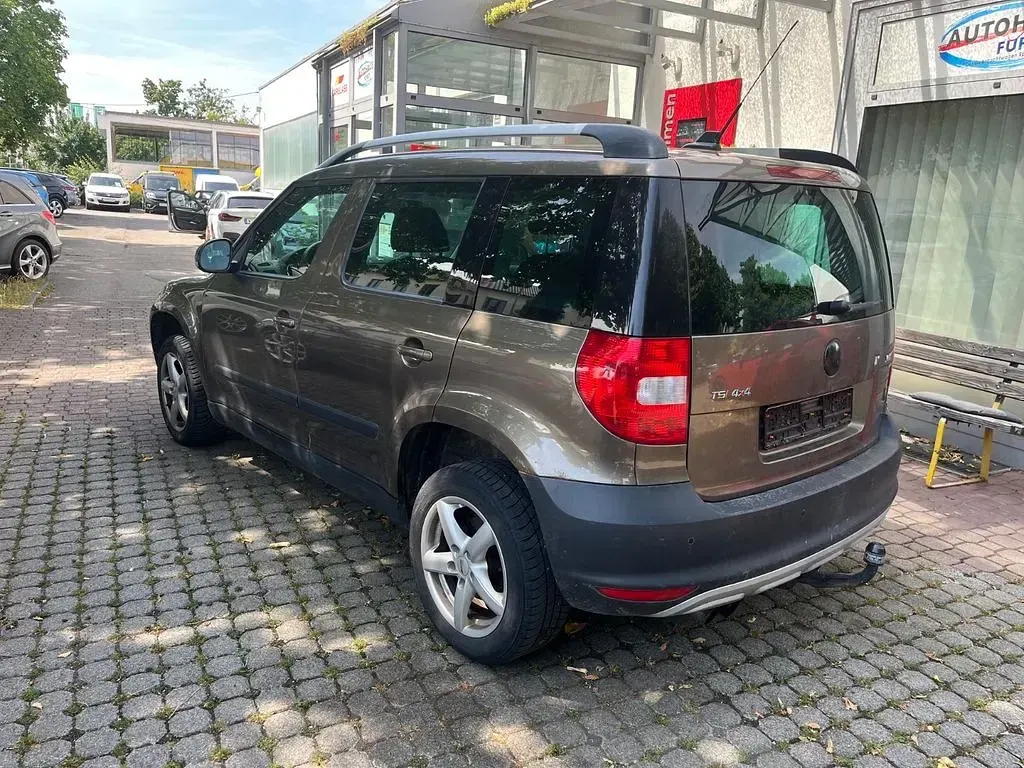 Gebraucht Skoda Yeti Experience 160 PS (117 kW) 2010 Braun SUV