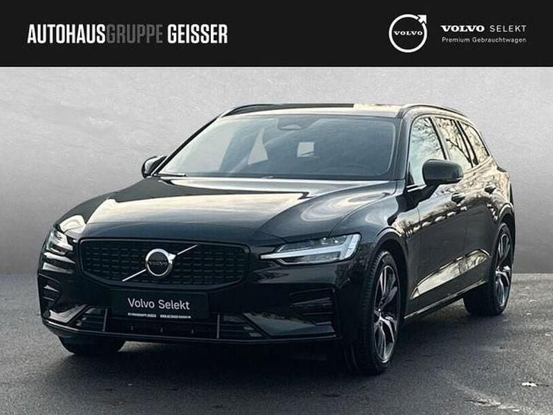 Onyx schwarz Gebraucht 2024 Volvo V60 Plus Kombi | 37.750 € (Fairer Preis) - Bild 1/4