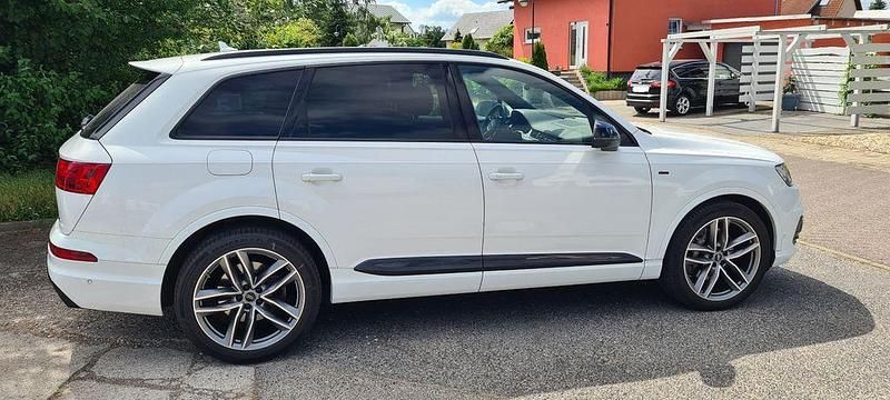 Weiß Gebraucht 2018 Audi Q7 S-Line SUV | 43.900 € (Fairer Preis) - Bild 1/4