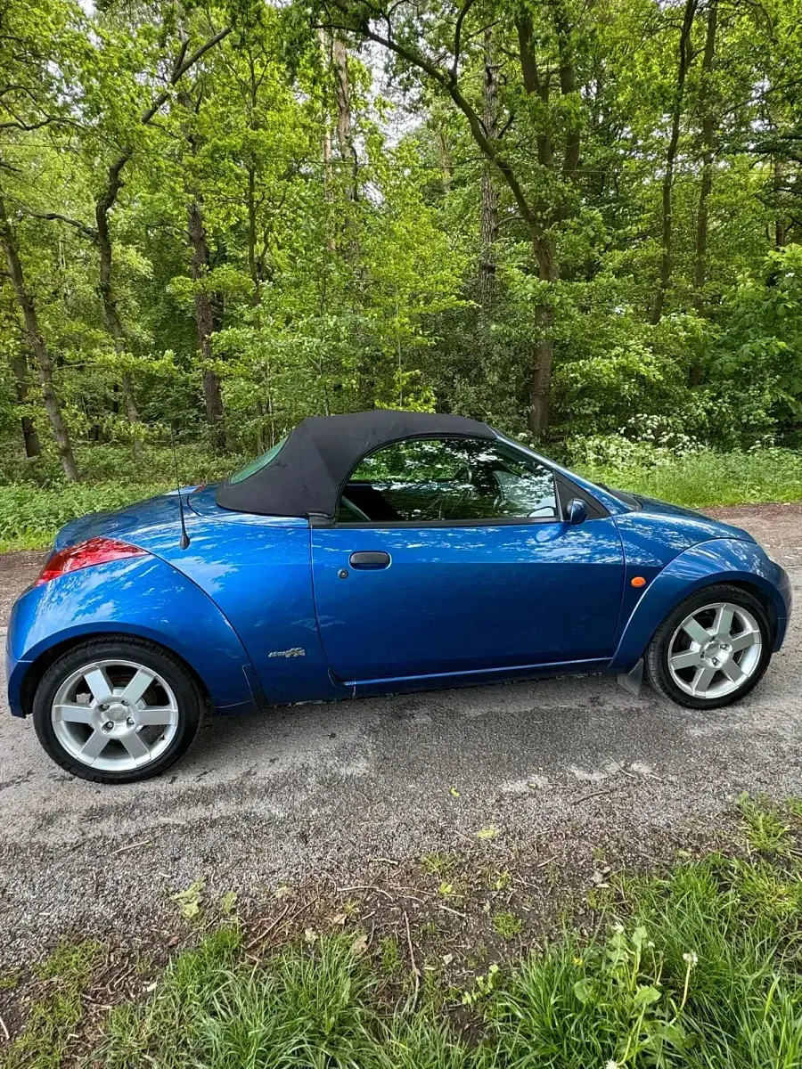 Gebraucht Ford StreetKa 95 PS (69 kW) 2004 Blau Cabrio