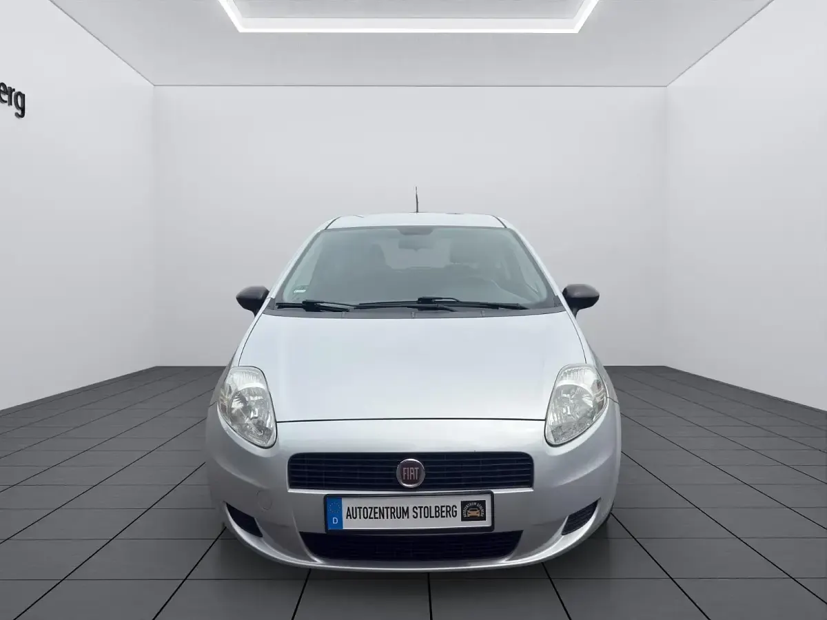 Gebraucht Fiat Punto 51 PS (37 kW) 2013 Grau Kleinwagen