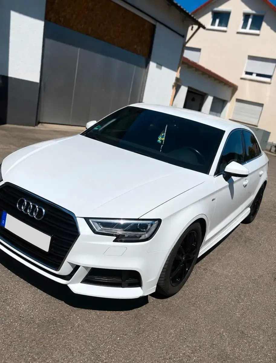 Gebraucht Audi A3 S-Line 150 PS (110 kW) 2019 Weiß Limousine