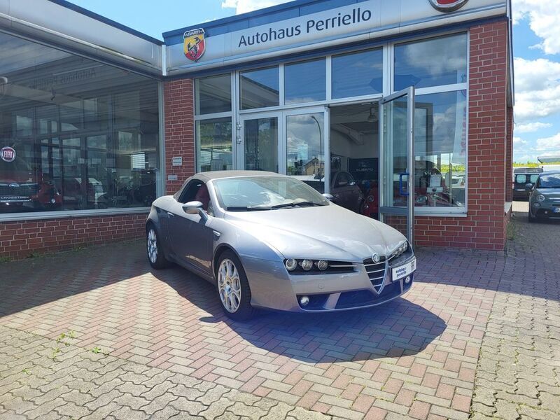Grau Gebraucht 2008 Alfa Romeo Spider Exclusive Cabrio | 19.990 € (Teuer) - Bild 1/4