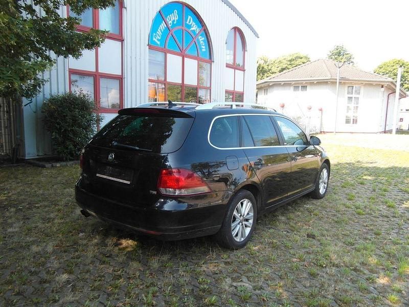 Gebraucht VW Golf VI Style 122 PS (89 kW) 2012 Schwarz Kleinwagen