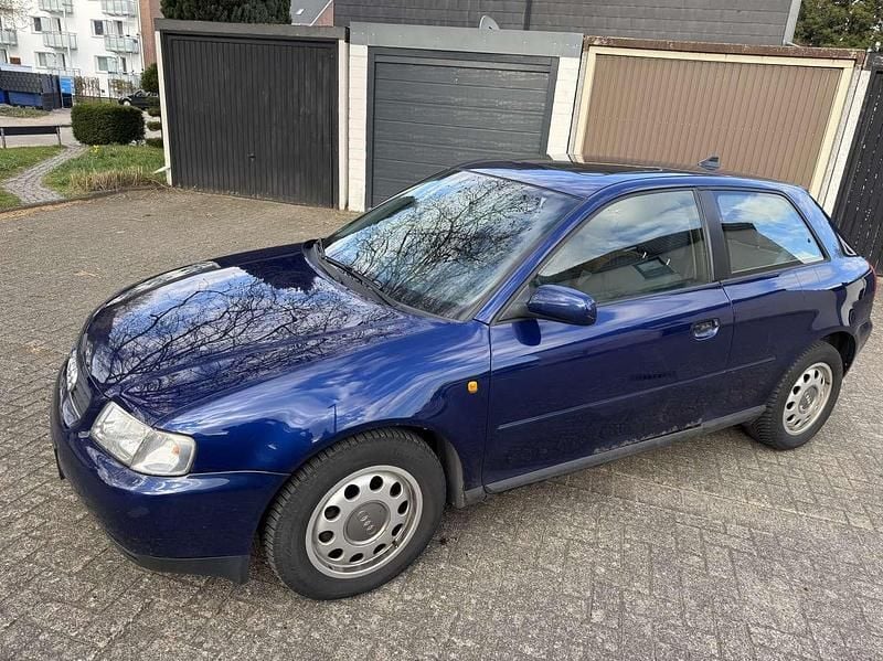 Gebraucht Audi A3 Attraction 102 PS (75 kW) 2001 Kleinwagen