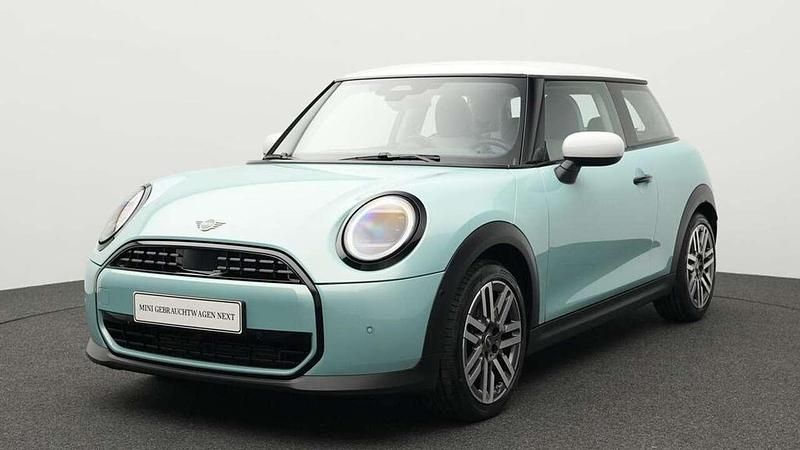 Grün Gebraucht 2024 Mini Cooper Classic Kleinwagen | 25.779 € (Fairer Preis) - Bild 1/4