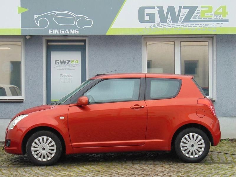 Gebraucht Suzuki Swift 92 PS (67 kW) 2008 Orange Kleinwagen