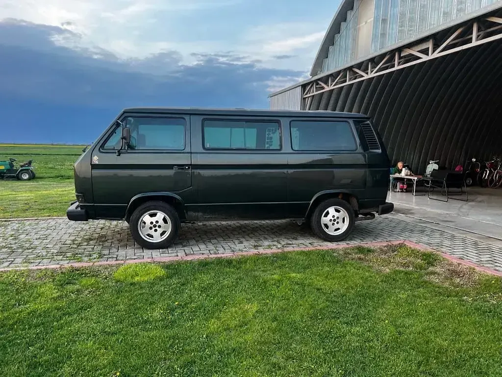 Gebraucht VW Multivan 110 PS (80 kW) 1989 Grün Van / Kleinbus