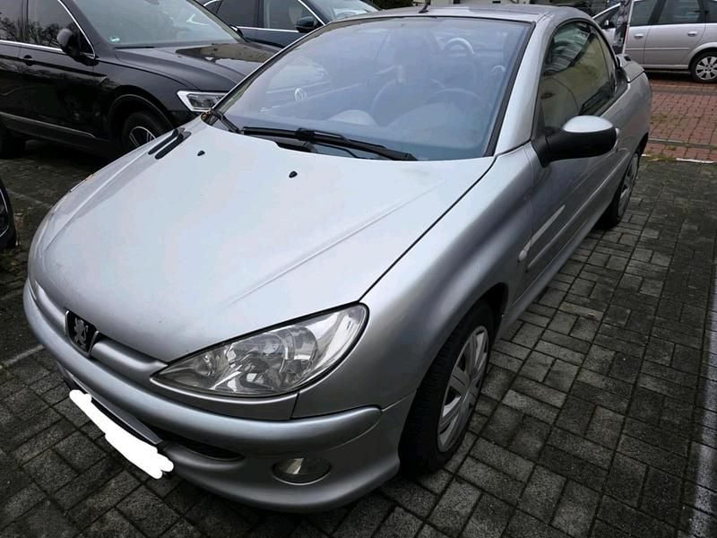 Silber Gebraucht 2004 Peugeot 206 CC Cabrio | 800 € (Superpreis) - Bild 1/4
