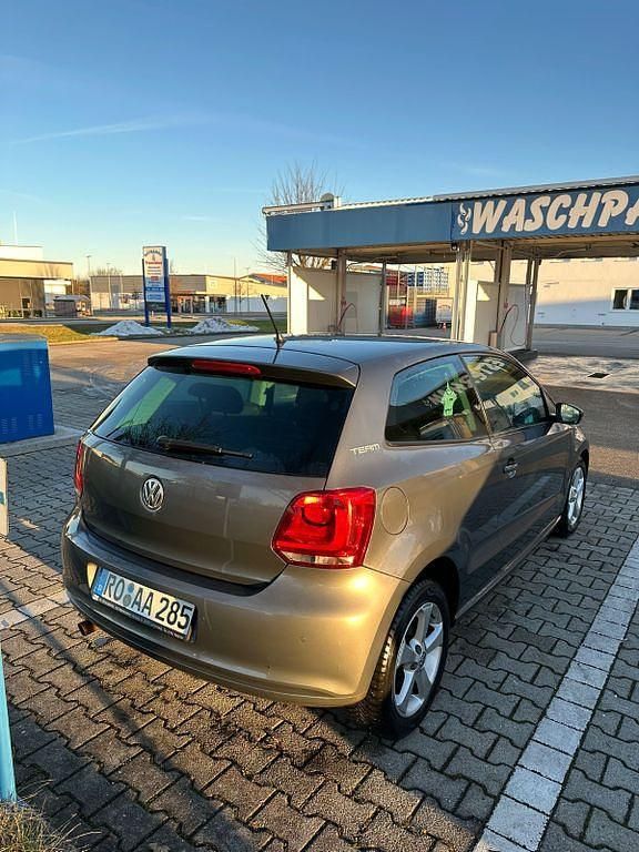 Gebraucht VW Polo Highline 105 PS (77 kW) 2010 Grau Kleinwagen
