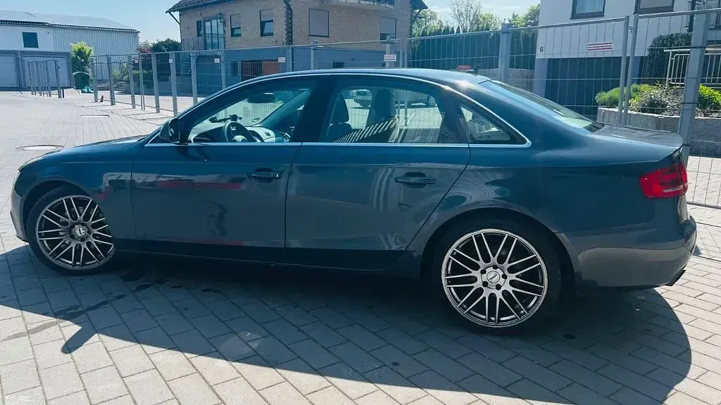 Brugt Audi A4 Ambiente 160 HK (117 kW) 2008 Grå Sedan