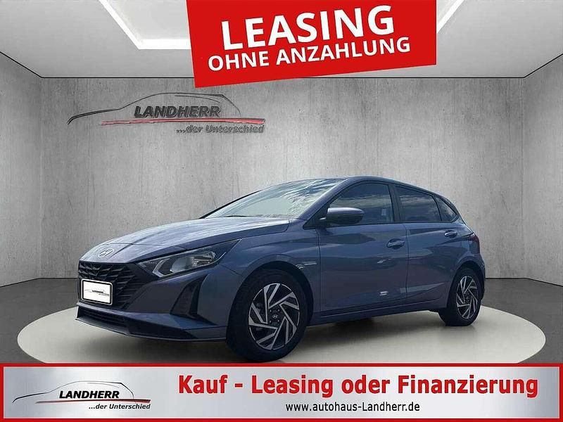 Blau Neu 2025 Hyundai i20 Limousine | 17.680 € (Guter Preis) - Bild 1/4