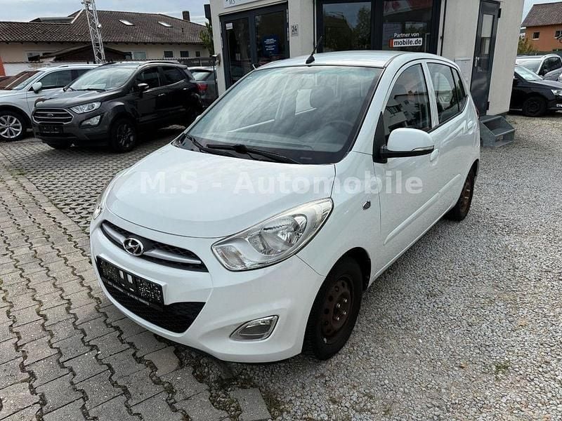 Gebraucht Hyundai i10 Classic 69 PS (50 kW) 2012 Weiß Kleinwagen