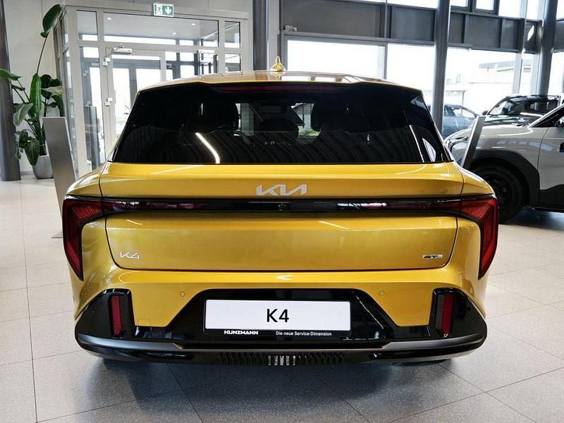 Gebraucht Kia K4 GT-Line 179 PS (131 kW) 2026 Sparkling gelb metallic Limousine