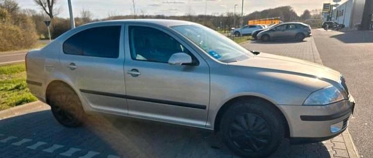 Gebraucht Skoda Octavia 116 PS (85 kW) 2005 Gelb Limousine