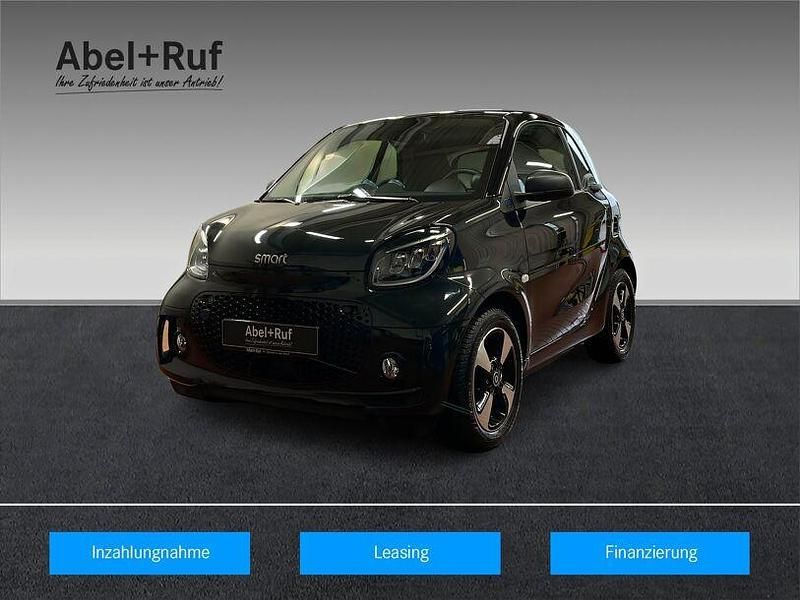 Schwarz Gebraucht 2023 Smart ForTwo Electric Drive Exclusive Coupé | 14.859 € (Fairer Preis) - Bild 1/4