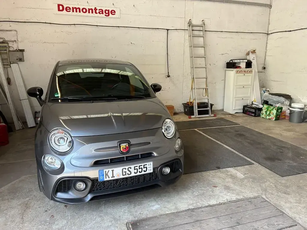 Gebraucht Abarth 595 Esseesse 179 PS (131 kW) 2020 Grau Kleinwagen