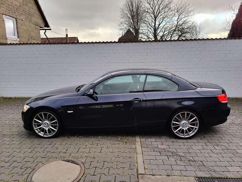 Blau Gebraucht 2007 BMW 335 Cabriolet Shadowline Cabrio | 15.500 € (Guter Preis) - Bild 1/4