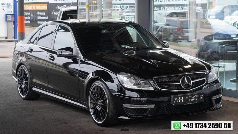 Schwarz Gebraucht 2013 Mercedes C63 AMG AMG Limousine | 47.990 € (Fairer Preis) - Bild 1/4