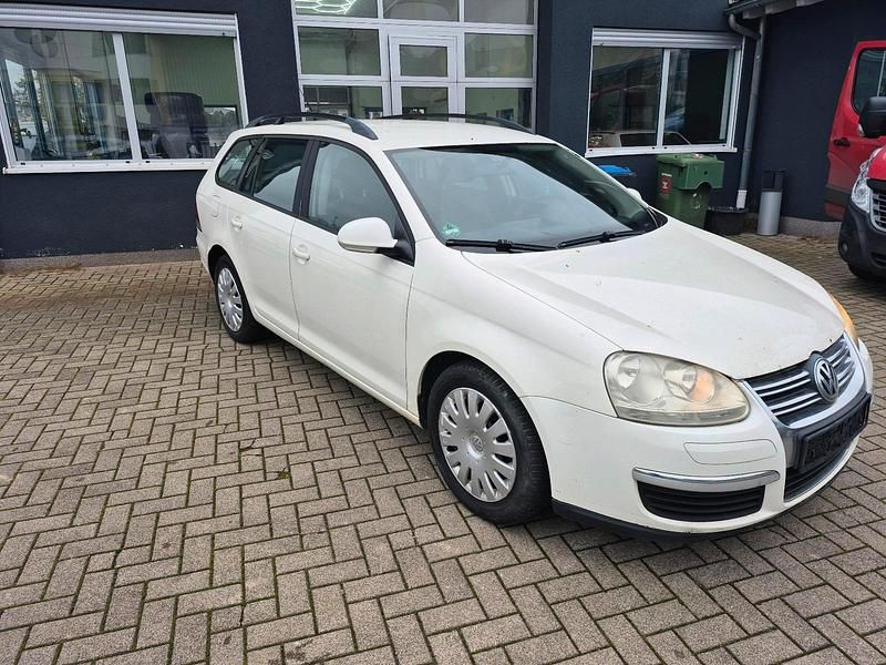 Gebraucht VW Golf V 105 PS (77 kW) 2007 Weiß Kombi