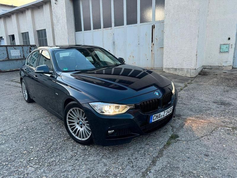 Blau Gebraucht 2011 BMW 328 Luxury Line Limousine | 15.000 € (Fairer Preis) - Bild 1/4