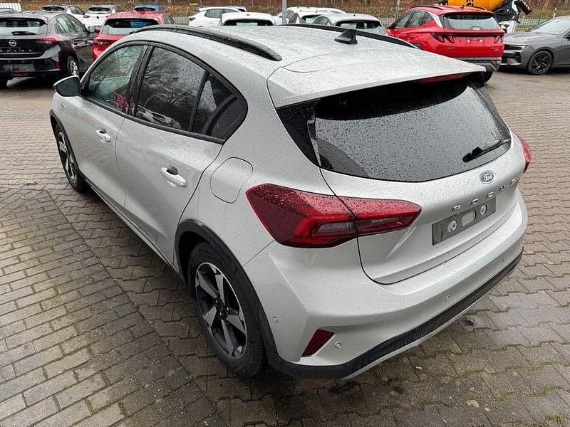 Gebraucht Ford Focus Active 155 PS (114 kW) 2024 Silber Limousine