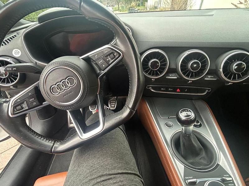 Gebraucht Audi TT Sport 179 PS (131 kW) 2016 Weiß Coupé