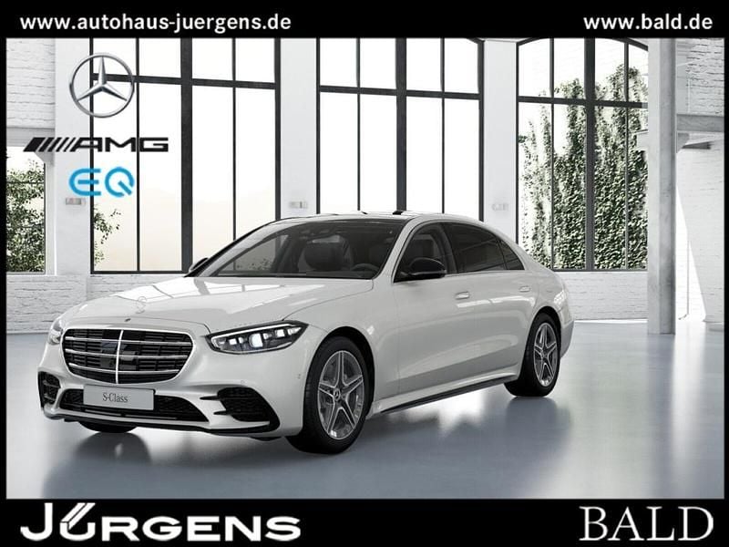 Weiss designo diamantweiß brig Gebraucht 2024 Mercedes S580 AMG Limousine | 102.660 € - Bild 1/4