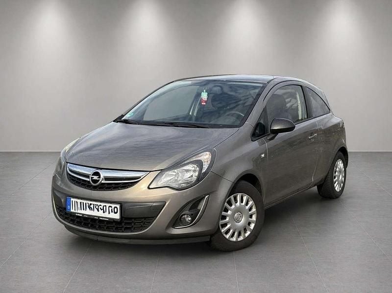 Usata Opel Corsa 90 CV (66 kW) 2014 Utilitaria