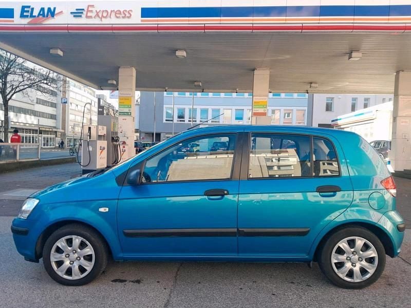 Gebraucht Hyundai Getz 63 PS (46 kW) 2004 Blau Kleinwagen