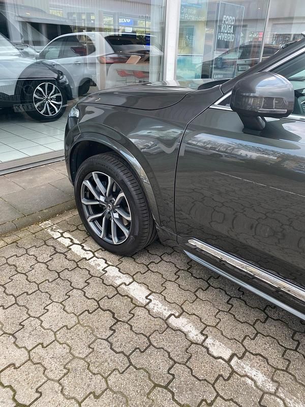 Gebraucht Volvo XC90 235 PS (172 kW) 2017 Andere farben SUV