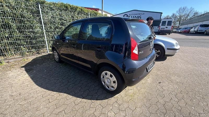 Gebraucht Seat Mii 60 PS (44 kW) 2013 Schwarz Kleinwagen