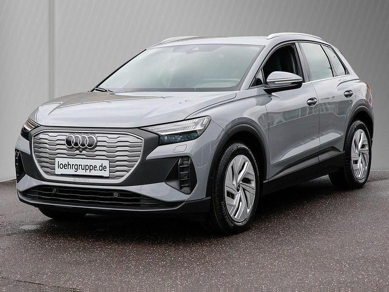 Gebraucht Audi Q4 e-tron Ambiente 194 kW (265 PS) 2022 Kieselgrau SUV