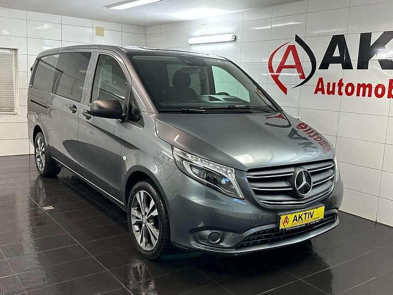 Selenitgrau metallic Gebraucht 2020 Mercedes Vito Van / Kleinbus | 39.750 € - Bild 1/4
