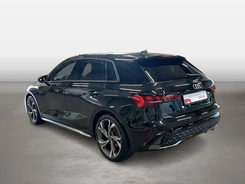 Brugt Audi A3 S-Line 150 HK (110 kW) 2025 Sort Sedan