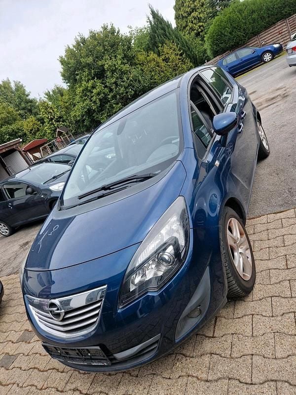 Blau Gebraucht 2011 Opel Meriva Van / Kleinbus | 2.700 € (Superpreis) - Bild 1/4